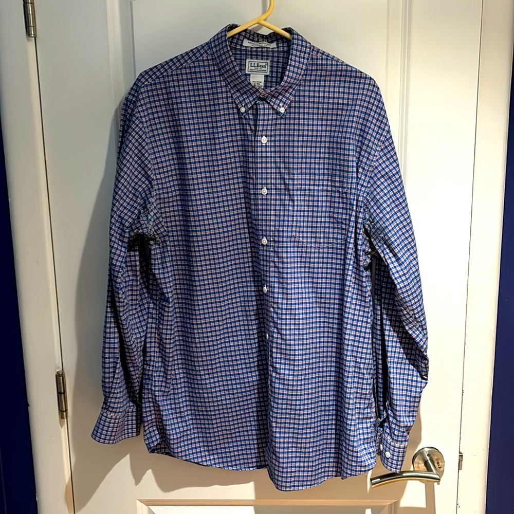 EUC Checkered LL. Bean Long Sleeve Dress Shirt